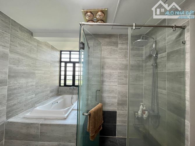Bán căn Duplex Hanoi Garden City Thạch Bàn- Nội thất đẹp- Chẵn 9 tỷ - 2