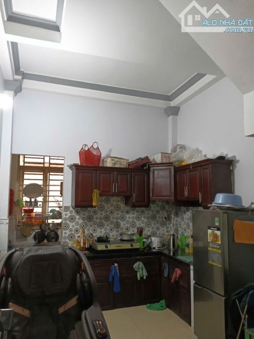 Bán nhà 1 trệt 2 lầu sân thượng giá mềm – ngay công viên Làng Hoa, Gò Vấp - 2