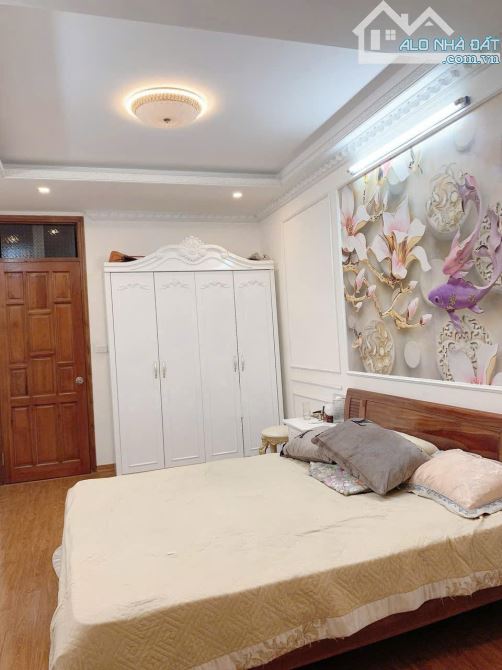 Cho thuê nhà phố Hào Nam đống đa hà nội 40m2x5T Full nội thất như hình - 2