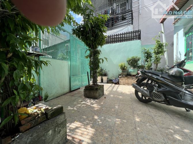 Nhà cấp 4, DT140m2, Gần Cầu Chữ Y, Phường 8 Quận 8, Xây 8 Tầng, Sổ Hồng. Chỉ 10.5 tỷ - 2