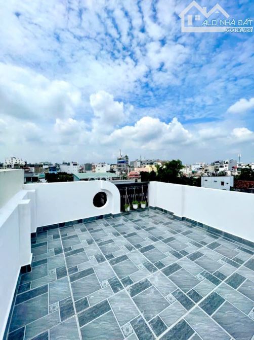 Bán nhà đẹp gần Phan Huy Ích, vào ở ngay, 4 tầng, SHR - 2