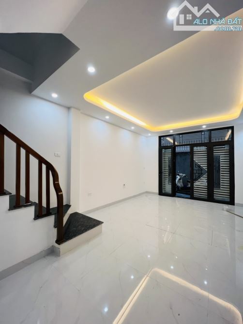 Bán nhà  Quang Trung yên nghĩa hà đông.  Diện tích: 35m²,  4 tầng, giá 4,3 tỷ - 2