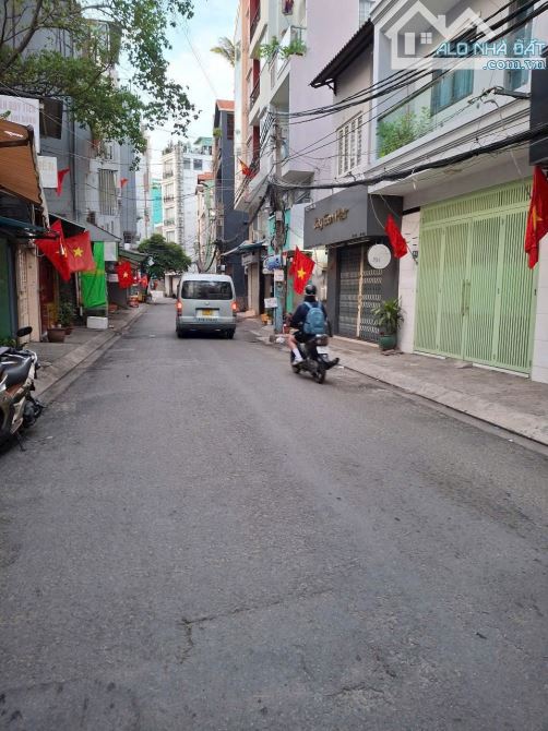 PHÂN KHÚC MẶT TIỀN KHAN HIẾM 10 tỷ hơn - NGANG 5m x 10,5m - Hiện Trạng 56m2🚩 2 Tầng - 2