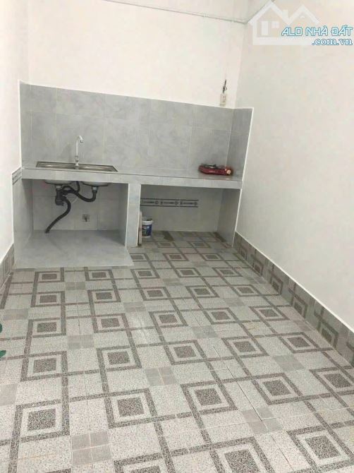 Kẹt tiền CHủ Cần Bán nhanh Căn nhà 57m2 Ở Nhà Vuông Trung Chánh Hóc MÔn 890triệu - 2