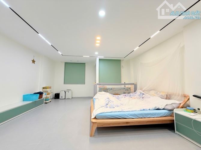 PHỐ HUẾ GIAO VỚI TRẦN KHÁT CHÂN – NHÀ HIẾM 85M² – 2 MẶT THOÁNG – GIÁ 21.6 TỶ - 2