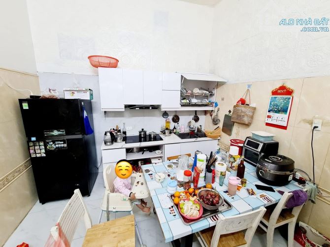 Bán nhà Vân Hồ 3 DT 46m2, 4T, mt 3.8m dân xây, ngõ thoáng, dân trí cao. Giá 12.5 tỷ sổ đẹp