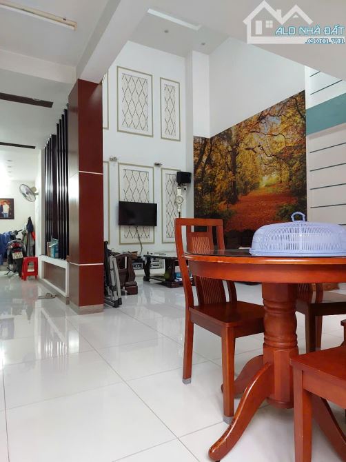 Bán nhà biệt thự hẻm ôtô DT 8 x14m 4 tầng, khu an ninh tốt, giá 15 tỷ thương lượng - 2