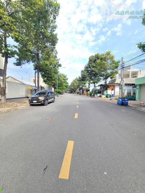 3,59Tỷ TL🔥Bán đất 89,7m2 Mặt Tiền đường Phạm Ngũ Lão p.Dĩ An, Tp.Dĩ An - 2