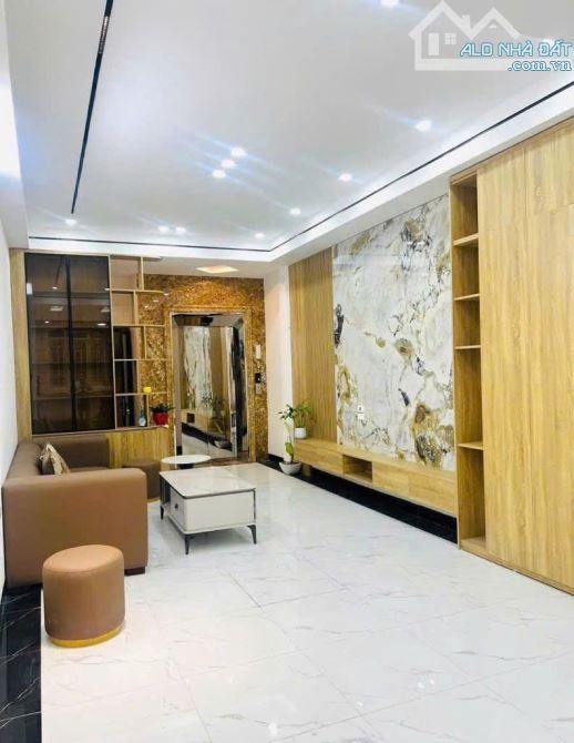 B.Á.N N.H.À KHU PHÂN LÔ PHÙNG CHÍ KIÊN - MẶT NGÕ - Ô TÔ ĐỖ CỬA - 44M2 - 6 TẦNG - THANG MÁY - 2