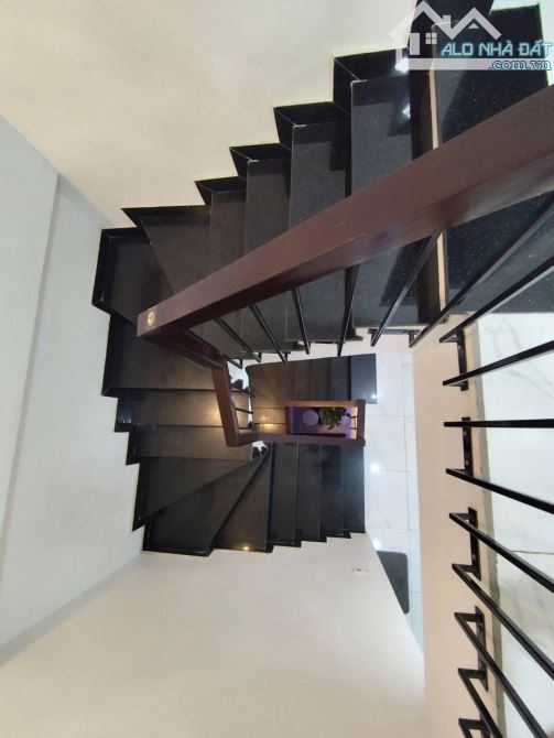 Bán Nhà Phân Lô Mặt Phố Lý Thường Kiệt 45m2 5 Tầng Giá 12 Tỷ - 2