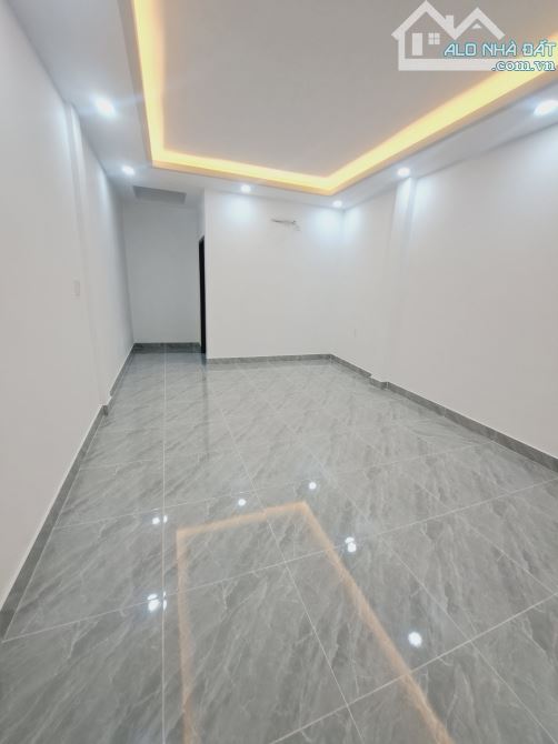 BÁN NHÀ HẺM Ô TÔ LIÊN KHU 5-6 BÌNH TÂN, 70M2, 3 LẦU, 4 PN, HOÀN CÔNG NHỈNH 5 TỶ TL - 2