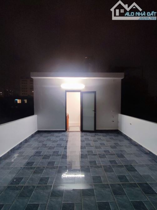 BÁN NHÀ PHỐ HỒNG HÀ -QUẬN HOÀN KIẾM -SỔ ĐỎ VUÔNG ĐÉT -37 m2-5 TẦNG -MẶT TIỀN 4M - 2