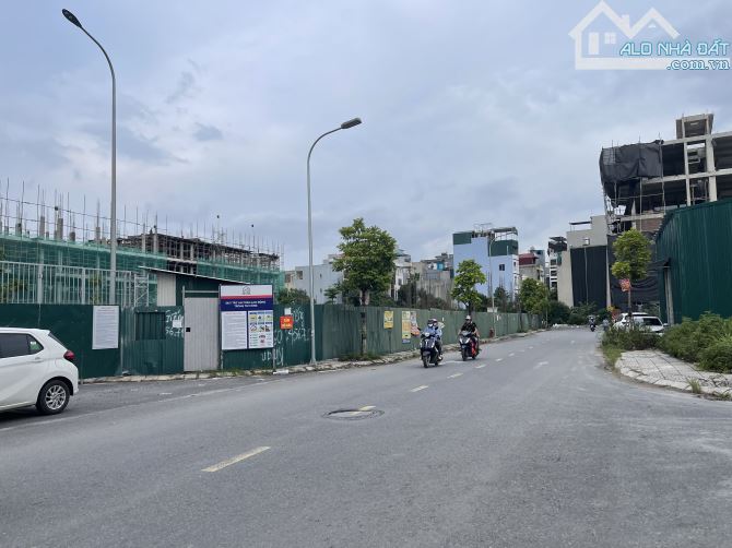 Bán đất đấu giá Đông La,100m2,mặt tiền 6,25m,đối diện chung cư,cạnh KĐT Đô Nghĩa,rẻ nhất - 2
