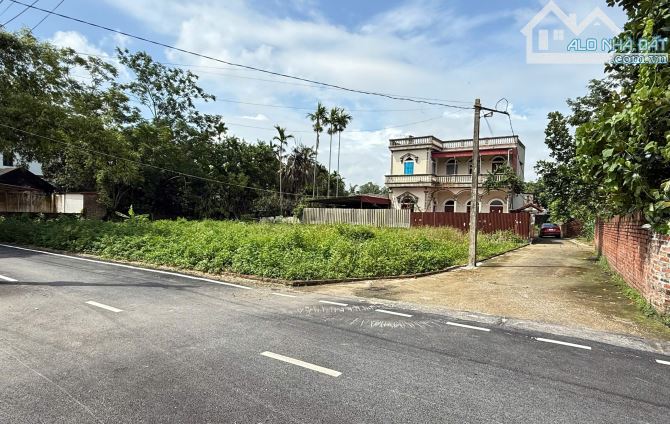 BÁN NHANH LÔ ÁP GÓC 92M² – ĐƯỜNG NHỰA Ô TÔ TRÁNH – CÓ VỈA HÈ - giá chớm 20tr - 2
