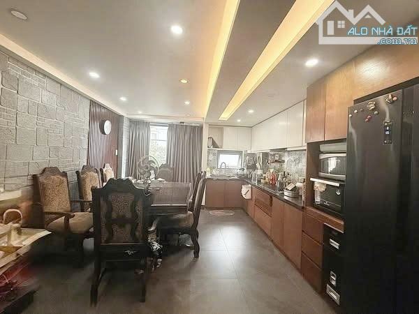 🔥Ô TÔ NGỦ TRONG NHÀ🔥 - 5 TẦNG - CÓ THANG MÁY - 60M2 (4 x 15) - FULL NỘI THẤT - CHỈ 9.xTY - 2