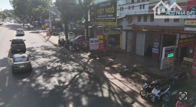MẶT TIỀN ĐƯỜNG LÊ DUẨN - VỊ TRÍ ĐẸP KHÔNG BỊ CON LƯƠNG. DT 10x65m - TC 80m2 - 16 tỉ - 2