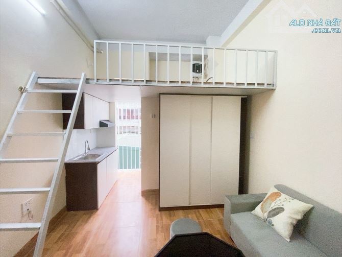 Bán tòa CCMN Yên Xá - 55m2 - 8 tầng thang máy - 19 phòng KK - DT 80tr/ tháng - Hơn 11 tỷ - 2