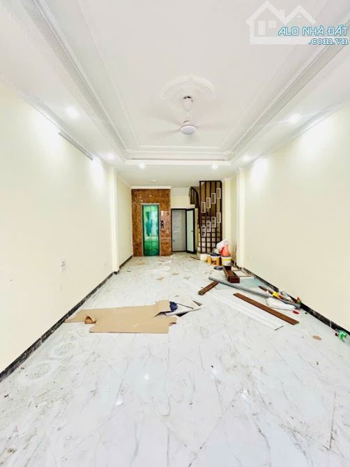 BÁN NHÀ THẠCH BÀN – GARA Ô TÔ – THANG MÁY – 6 TẦNG – 41M² – GIÁ 9.1 TỶ - 2