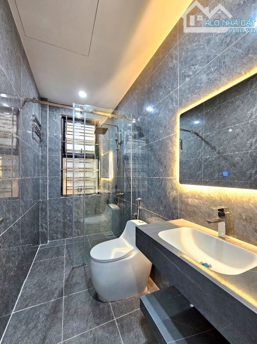 Nhà 4 tầng Khúc Hạo, Khúc Thừa Dụ 2 Thiên Lôi, Lê Chân 43m giá chỉ 3,68 tỷ - 3