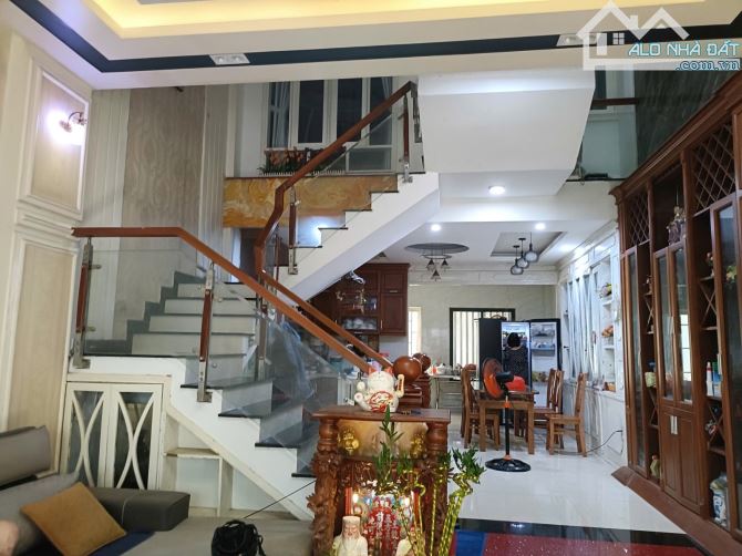 ⸻  BÁN NHÀ MẶT TIỀN NGUYỄN XÍ, LIÊN CHIỂU – NHÀ 4 TẦNG KIÊN CỐ – GIÁ 8.5 TỶ  Vị trí: Nhà - 3