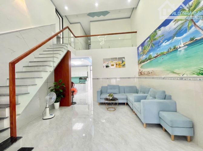 Nhỉnh 2tỷ TL Bán nhà 1trệt 2lầu 73m²ngay đg Cách Mạng Tháng 8, Chợ BHòa trường Quang Vinh - 3
