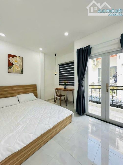 CHIẾN THẮNG VĂN QUÁN PHÂN LÔ - Ô TÔ 2 MẶT TRƯỚC SAU - 40M X5 TẦNG 12 TỶ - 3