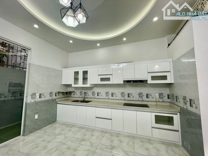 🚗 VŨ CHÍ THẮNG – NHÀ 4 TẦNG – 82M² – Ô TÔ ĐỖ CỬA – GIÁ CHỈ 5,9 TỶ - 3