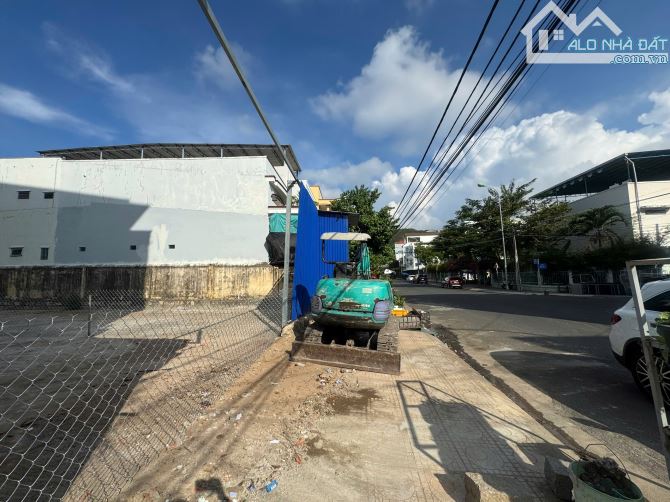 Bán lô đất đẹp 2 mặt tiền Đặng Huy Trứ 136m2 ngang 6m - 3