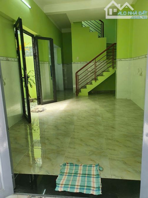 Nhà phố rẻ 4.4 x 9.5m 1 trệt 2 lầu Trần Đình Xu Quận 1 TP.HCM - 3