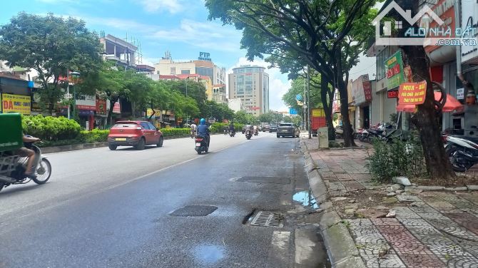 Bán nhà mặt phố Nguyễn Văn Cừ 186m2, 4 tầng, mt 8m, đang thuê 50t triệu, 59 tỷ - 3
