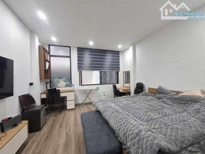 Nhà Đẹp Phú Thượng 4 tầng , 45m2 , ô tô vào nhà - 11,5 tỷ - 3