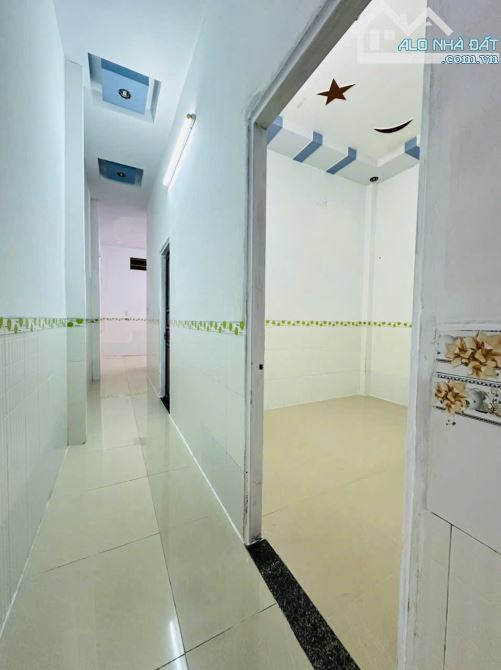 Kẹt tiền ! Cần bán gấp căn nhà cấp 4 ở Đ. Tân Xuân 2 , Hóc Môn 81m2 SHR giá chỉ 940 triệu - 3