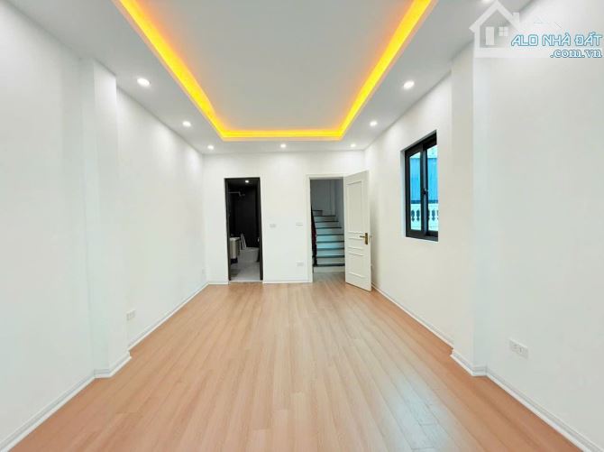 NHÀ MỚI 5 TẦNG NGÕ THÔNG KINH DOANH 40m 9.2 TỶ MT3.5m XUÂN ĐỈNH TỪ LIÊM NGÕ THÔNG Ô TÔ ĐỖ - 3