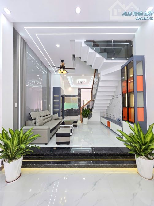 4,8Tỷ TL🔥Bán nhà đúc 3Tấm, sân ô tô, Full nội thất, KDC gần Vincom, p.Tân Đông Hiệp_Dĩ An - 3