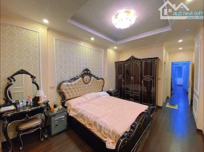 NHÀ LÔ GÓC PHAN ĐÌNH GIÓT – 51M2 X 4 TẦNG – 4 PHÒNG NGỦ – 10M RA Ô TÔ - GIÁ CHỈ HƠN 8 TỶ - 3