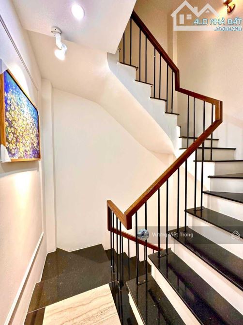 Gấp! Cực Hiếm Phố Thuỵ Phương.Đông Ngạc.Bắc Từ Liêm.DT 36M x 5T mới.ô tô đỗ cửa,giá 5,73ỷ - 3