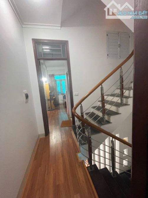 Bán nhà Đa Sỹ - Hà Đông - Gần chợ - Nhà dân xây 38m2 - 4 Tầng - 4 ngủ - Giá 6 tỷ - 3