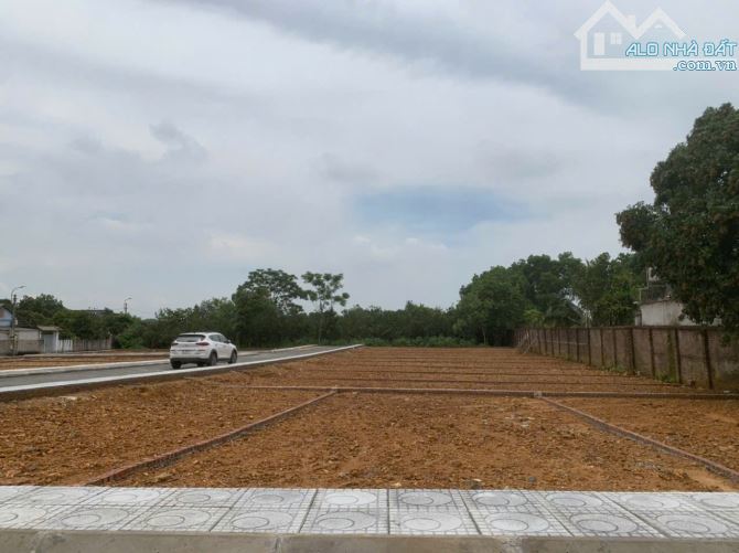Chính chủ cần bán gấp 100m2 đất siêu đẹp gần QL21 mở rộng và CNC và FPT Hoà Lạc - 3