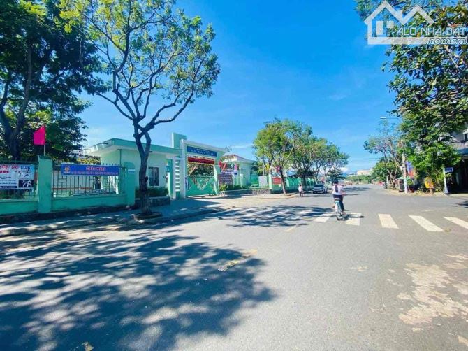🏡SIÊU PHẨM 3 TẦNG MÊ LỆCH- NỘI THẤT SANG XỊN - SÁT LÔ GÓC KINH DOANH TỐT - TRUNG TÂM TP - 3