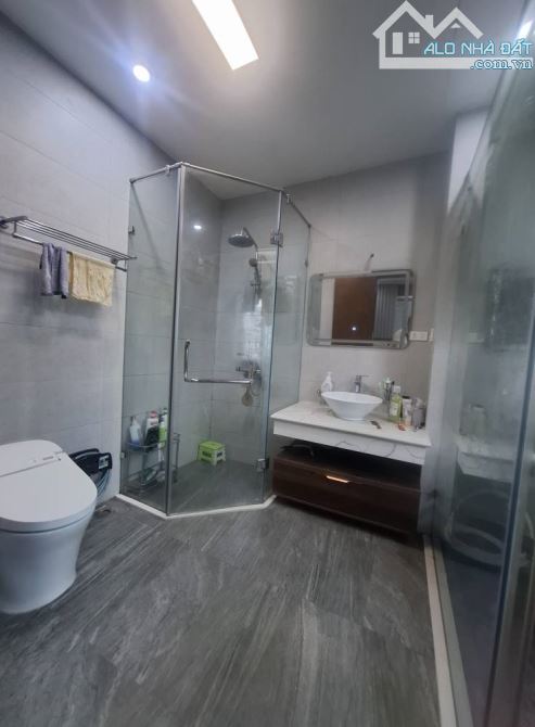 Bán LK Luxyry Kiến Hưng 6 tầng 4 PN, thang máy, VH Kinh doanh. 74m2, giá 21.9 tỷ còn TL. - 3