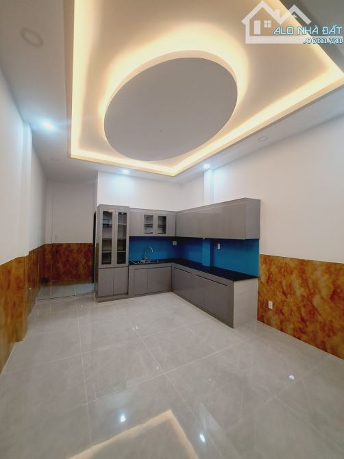 BÁN NHÀ HẺM Ô TÔ LIÊN KHU 5-6 BÌNH TÂN, 70M2, 3 LẦU, 4 PN, HOÀN CÔNG NHỈNH 5 TỶ TL - 3