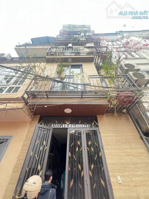 Bán nhà Nguyễn Văn Cừ 48m² x 5 tầng, ô tô đỗ cửa – nội thất cao cấp, nhỉnh 10 tỷ - 3