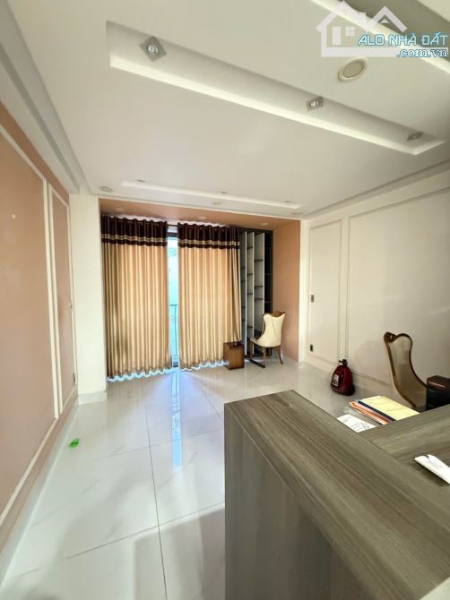 Bán nhà hẻm oto Lý Thường Kiệt Tân Bình 70m2 đúc 4 tầng 3PN tặng nội thất chỉ 7.5 tỷ tl - 3