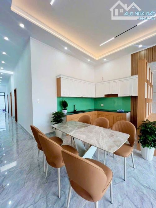 Nhà Mới Xây 5 x 25m Mặt Tiền Đường Phước Lâm Cần Giuộc. Nội Thất Đẹp Sổ Hồng Riêng - 3