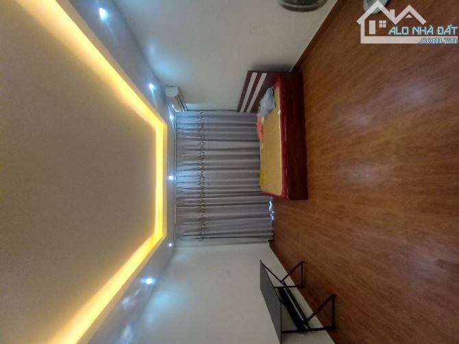 Bán nhà mặt phố Ngô Gia Tự 80m2- 6 tầng-mt5.5m- 25 tỷ, thang máy, kinh doanh sầm uất - 3