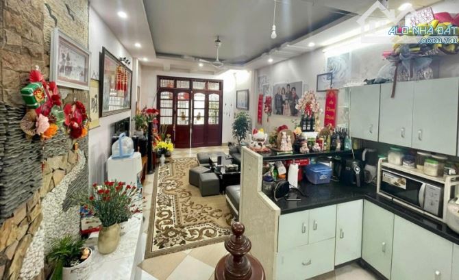 Cần bán nhanh nhà Kim Giang, ngõ thông ô tô, mua 1 được 2 nhà, 120m2 22 tỷ - 3