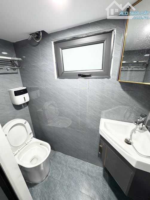 Tập Thể Giảng Võ hơn 70m2💥3 Ngủ💥WC Khép kín💥Nội Thất💥Sổ Riêng💥4.3 Tỷ TL - 3