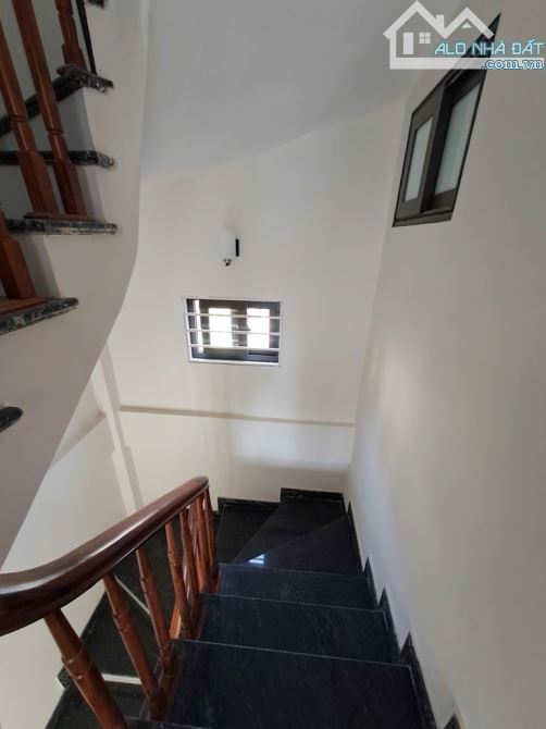 🏡 CỰC HIẾM NGÔ GIA TỰ – NHÀ 5 TẦNG MỚI – GẦN Ô TÔ TRÁNH – CHỈ HƠN 5 T.Ỷ - 4
