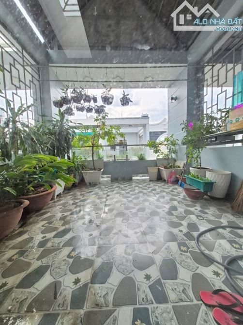 BÁN Nhà Mới Khu THESUN Xe Hơi Ngủ Trong Nhà - 4