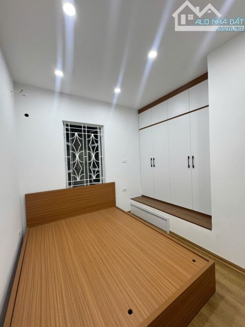 Bán nhà Ngọc Hà Ba Đình, nhà đẹp, sổ đẹp, ở luôn, 30m * 4 tầng, nhỉnh 6 tỷ - 4
